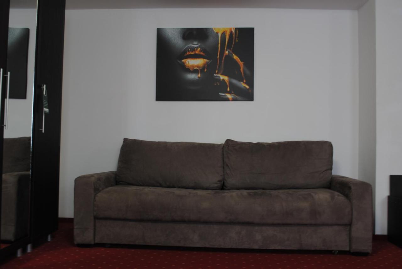 Hotel Corona Drobeta Turnu Severin Buitenkant foto
