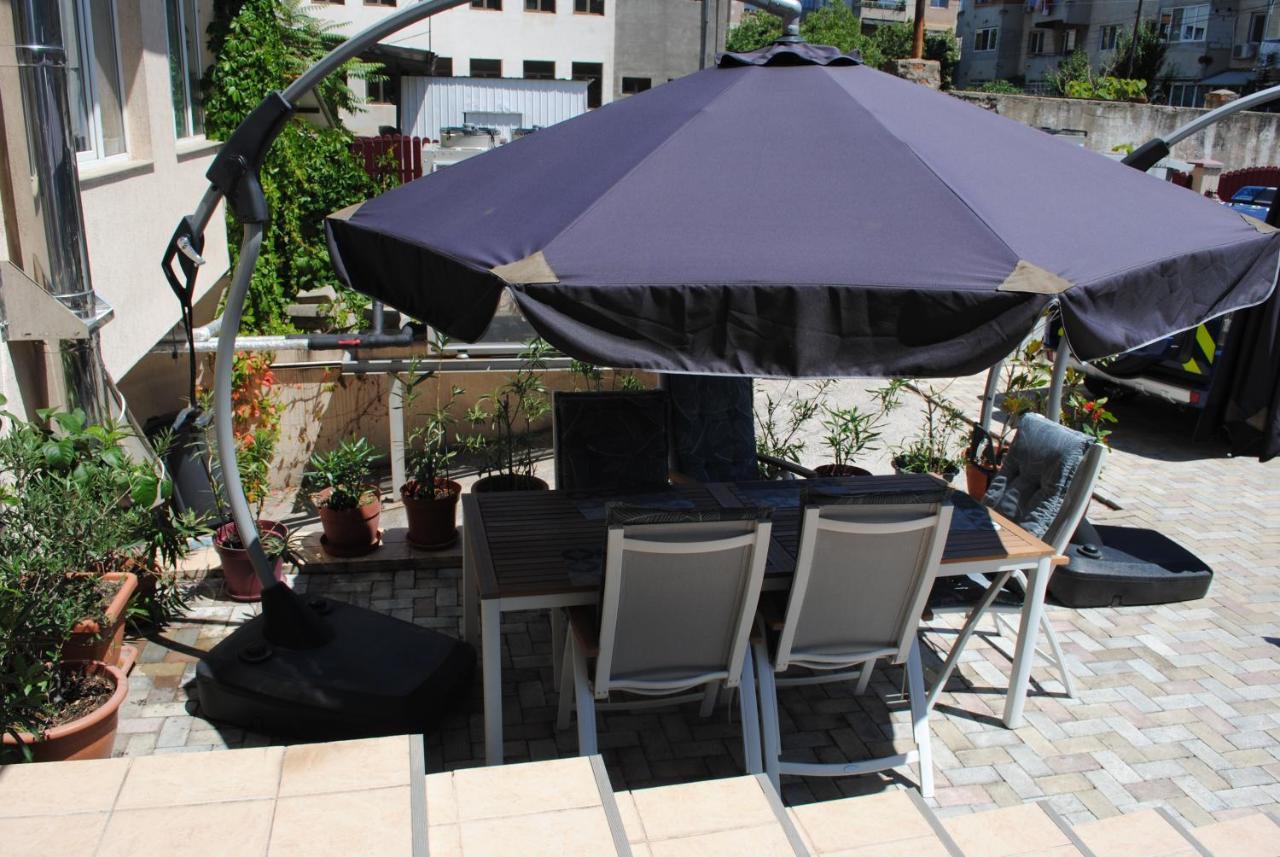 Hotel Corona Drobeta Turnu Severin Buitenkant foto
